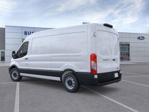 2026 Ford Transit-250 148 WB Medium Roof Cargo