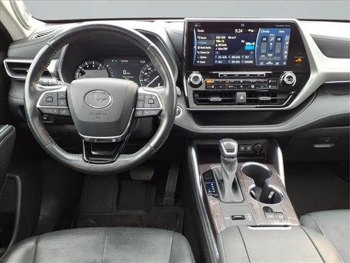 2020 Toyota Highlander Platinum