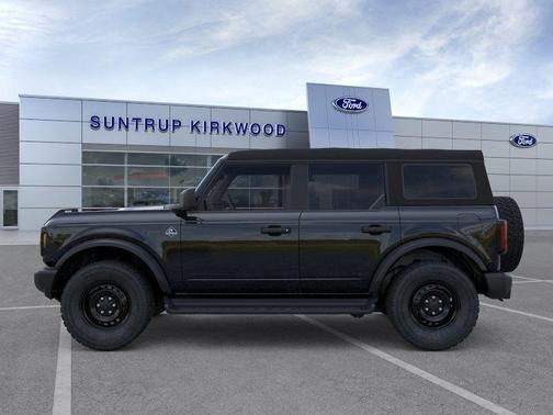Black 2026 Ford Bronco Outer Banks