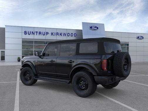 Black 2026 Ford Bronco Outer Banks
