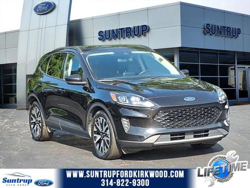 2020 Ford Escape SE