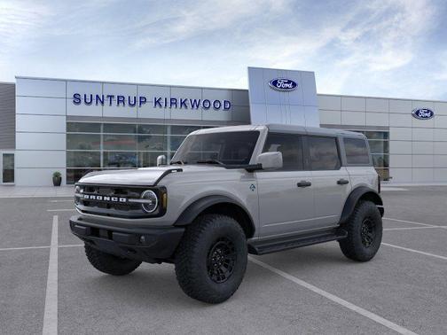 Gray 2026 Ford Bronco Outer Banks