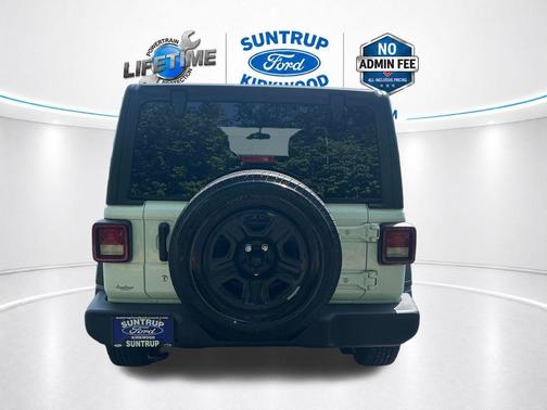 Bright White Clearcoat 2022 Jeep Wrangler Unlimited Sport