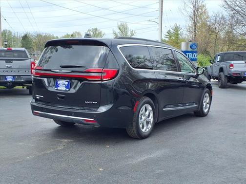 2022 Chrysler Pacifica Limited