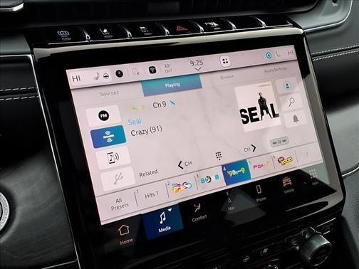 2022 Jeep Grand Cherokee 4xe Overland