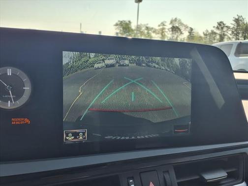 2022 Lexus ES 350 Base