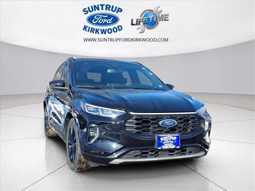 2023 Ford Escape ST-Line Elite