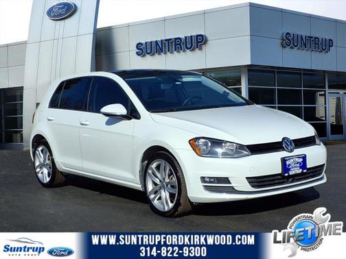 2017 Volkswagen Golf TSI SE 4-Door