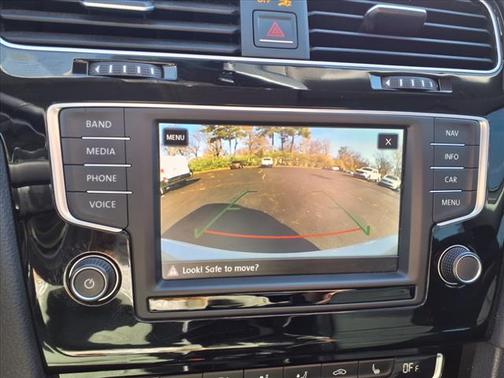 2017 Volkswagen Golf TSI SE 4-Door