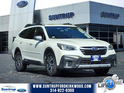 2022 Subaru Outback Touring XT