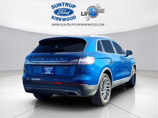 2020 Lincoln Nautilus Reserve