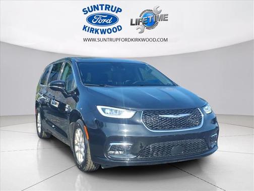 2024 Chrysler Pacifica Touring-L