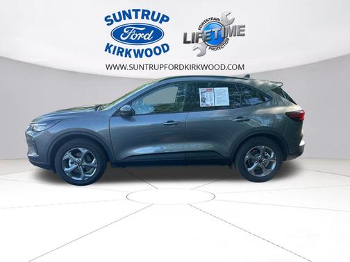 Carbonized Gray Metallic 2025 Ford Escape ST-Line Select