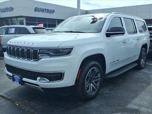 Bright White Clearcoat 2023 Jeep Wagoneer L Series II
