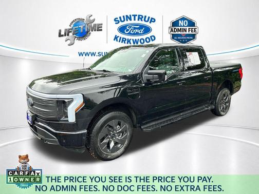 Agate Black Metallic 2022 Ford F-150 Lightning LARIAT