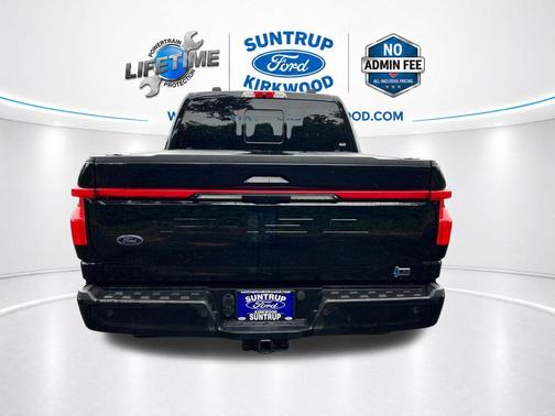 Agate Black Metallic 2022 Ford F-150 Lightning LARIAT