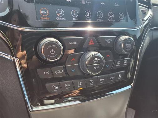 2021 Jeep Grand Cherokee 80th Anniversary Edition