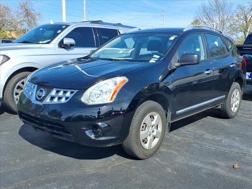 Super Black 2014 Nissan Rogue Select S