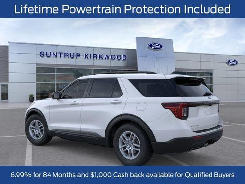 Space White Metallic 2026 Ford Explorer Active