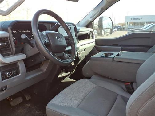 2024 Ford F-250 XLT