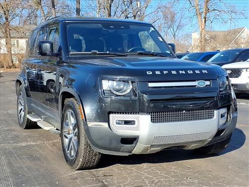 2020 Land Rover Defender 110 SE