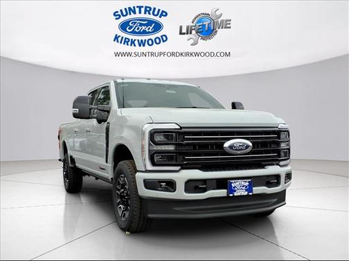 2026 Ford F-250 Platinum