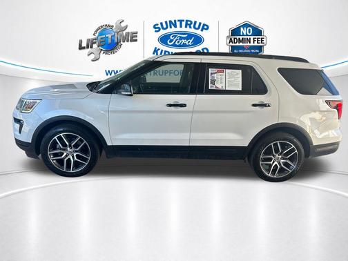 White Platinum Clearcoat Metallic 2018 Ford Explorer sport