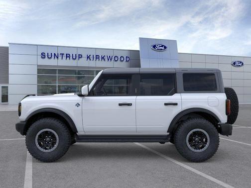 Oxford White 2026 Ford Bronco Outer Banks