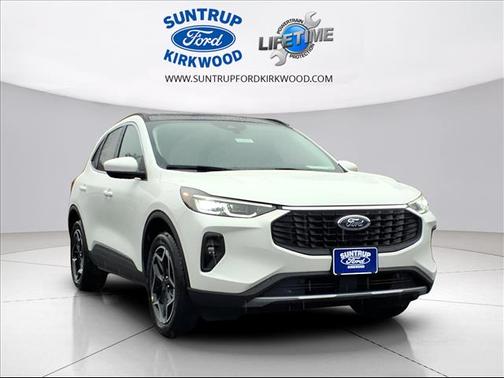 2026 Ford Escape Platinum