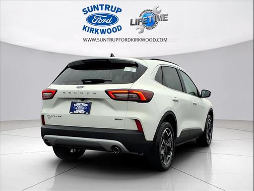 2026 Ford Escape Platinum