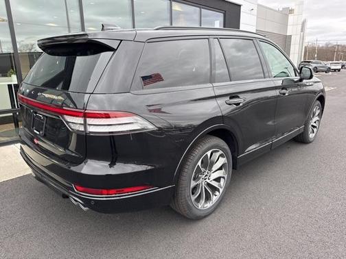 2025 Lincoln Aviator Premiere