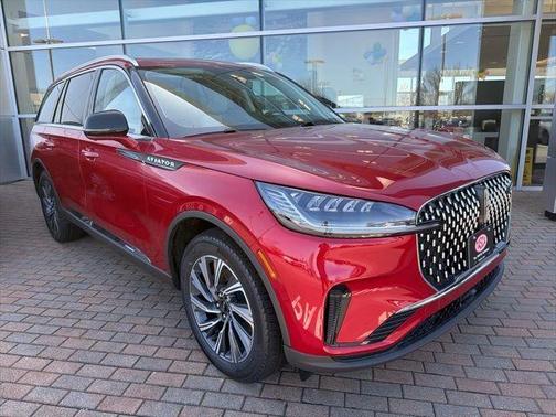 Red Carpet 2026 Lincoln Aviator Premiere