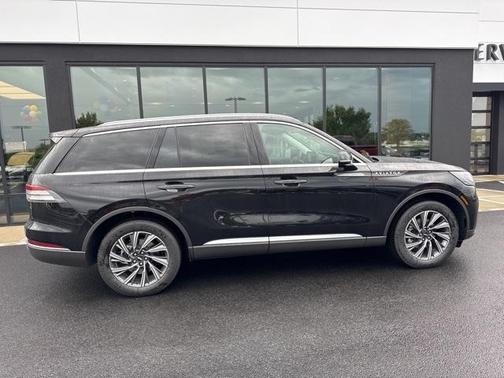 2025 Lincoln Aviator Premiere