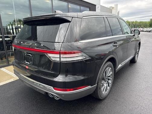 2025 Lincoln Aviator Premiere