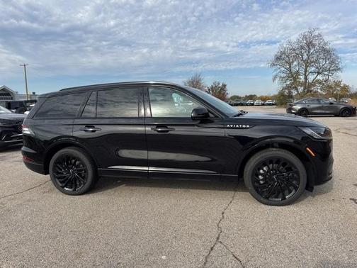 2025 Lincoln Aviator Reserve AWD