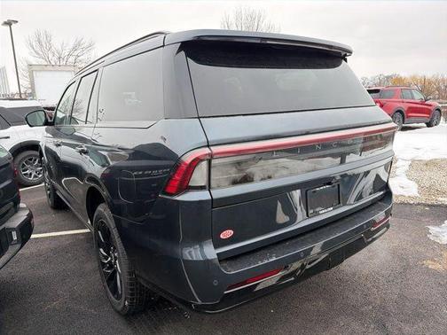Flight Blue 2026 Lincoln Navigator Reserve