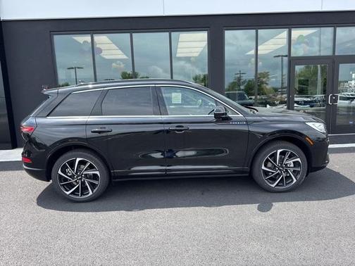 2025 Lincoln Corsair Grand Touring