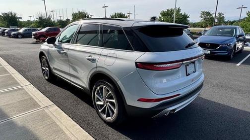 2025 Lincoln Corsair Premiere