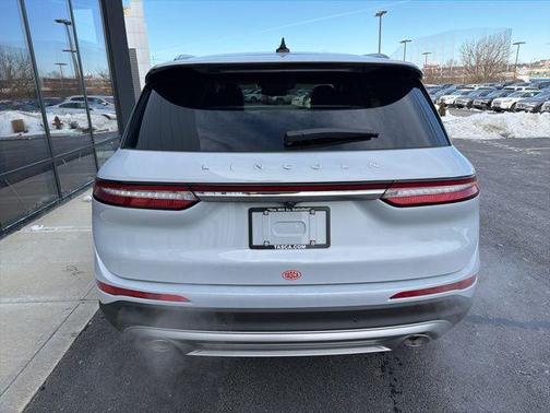 Crystal White Metallic 2026 Lincoln Corsair Premiere