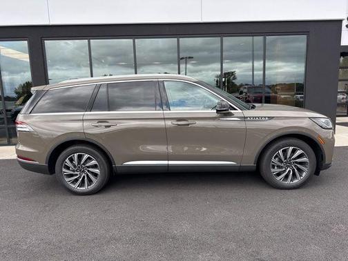 2025 Lincoln Aviator Premiere