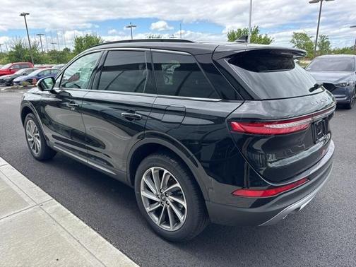 2025 Lincoln Corsair Premiere