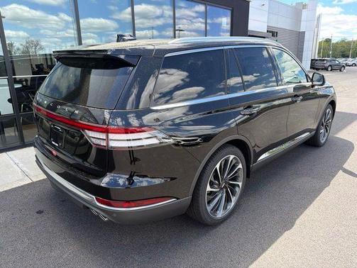 Infinite Black Metallic 2026 Lincoln Aviator Reserve AWD