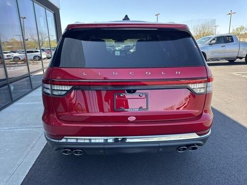 2025 Lincoln Aviator Premiere