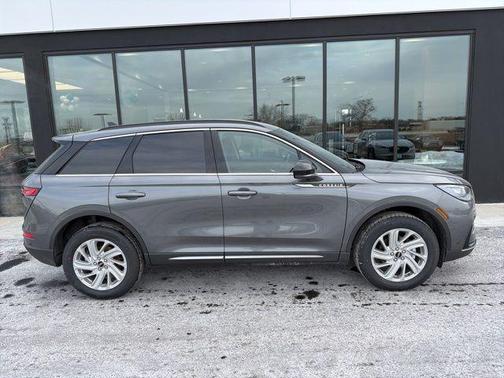 Metallic 2026 Lincoln Corsair Premiere