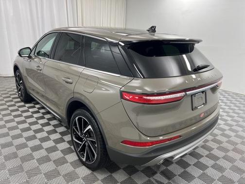 2025 Lincoln Corsair Reserve