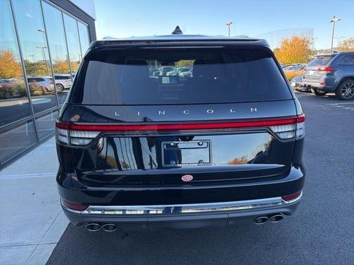 2025 Lincoln Aviator Premiere