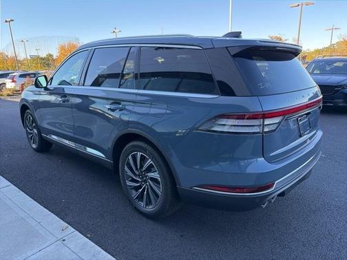 2025 Lincoln Aviator Premiere