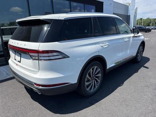 2025 Lincoln Aviator Premiere