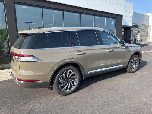 2025 Lincoln Aviator Premiere