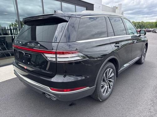 2025 Lincoln Aviator Premiere